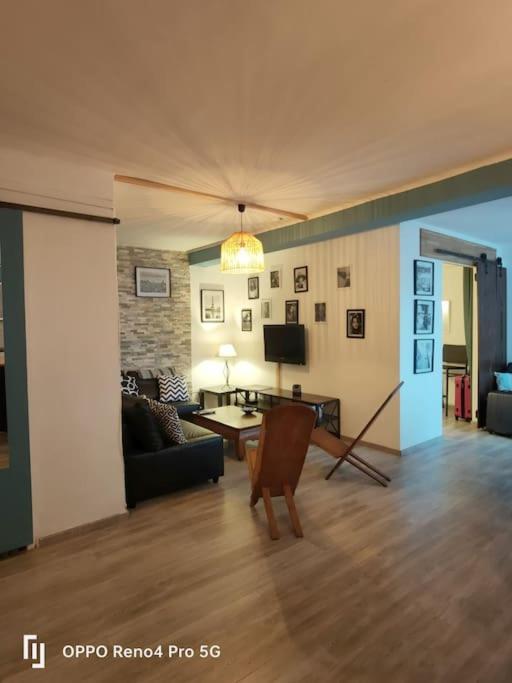 Grand T2 Esprit Loft Coeur De Ville Sète Zewnętrze zdjęcie