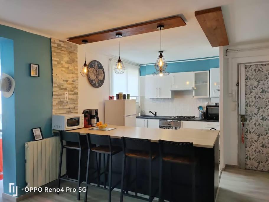 Grand T2 Esprit Loft Coeur De Ville Sète Zewnętrze zdjęcie